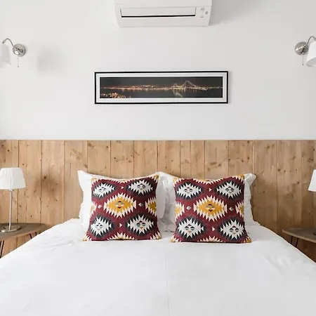 Garden Oasis With Patio Apartamento Lisboa