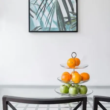 Garden Oasis With Patio 아파트 리스본