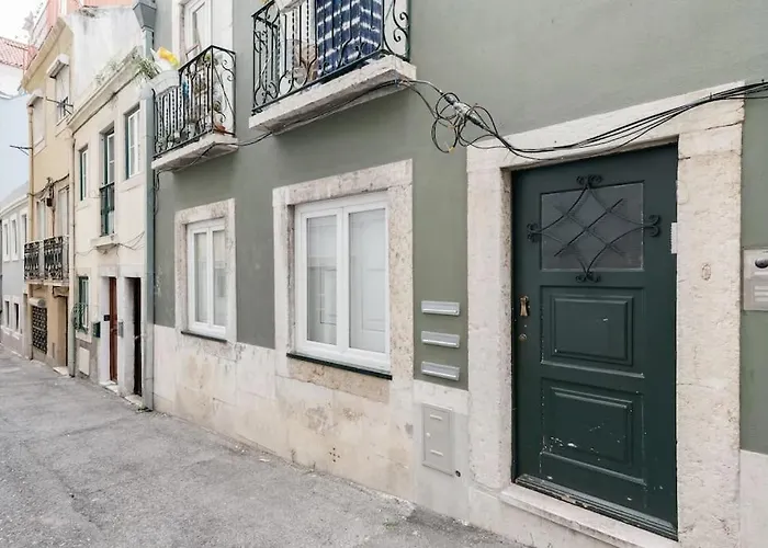 Garden Oasis With Patio Apartamento Lisboa